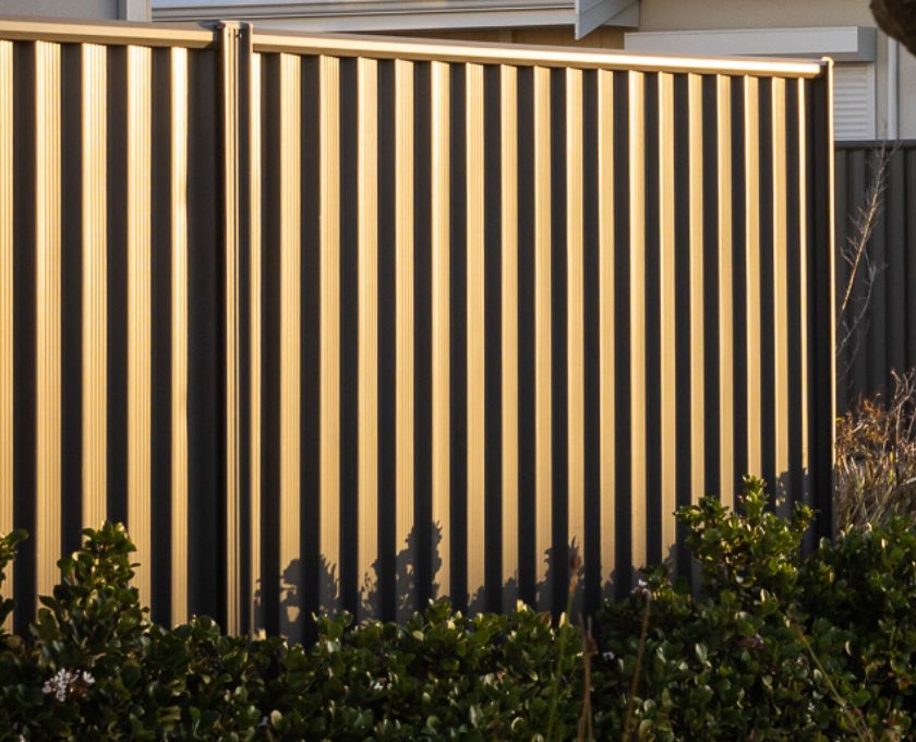 Cassia, Kwinana fencing