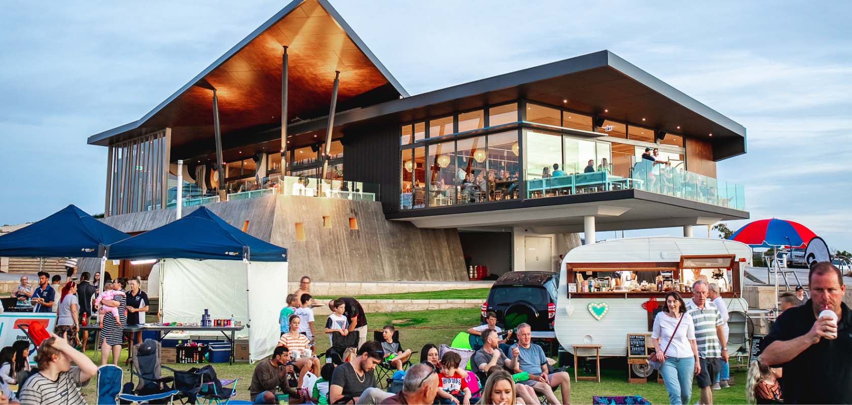 Eden Beach, Jindalee, The Beach House community event