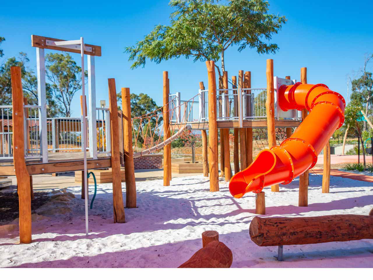 Cassia, Kwinana big orange slide