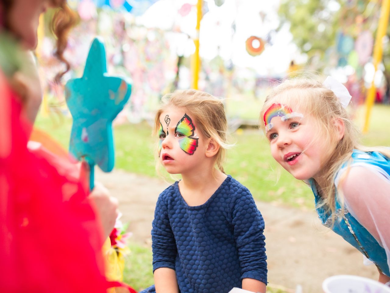 Seaside, Madora Bay, children getting their face painted