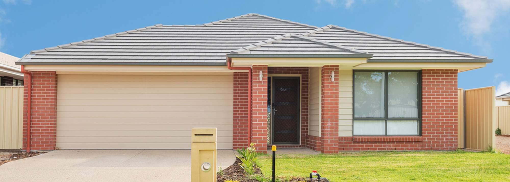 House and Land packages, front facade