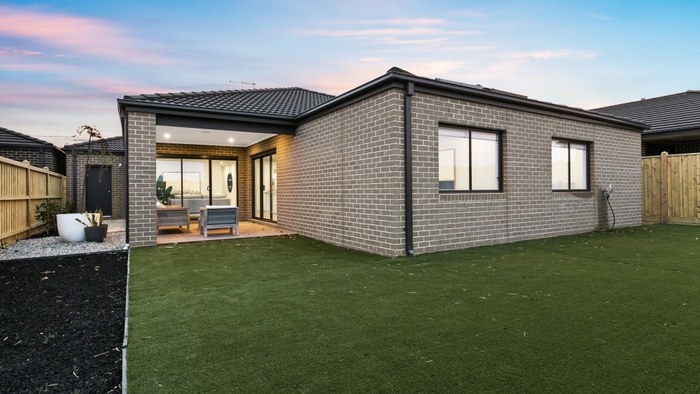 Hamilton Property Group Victoria 27 back yard