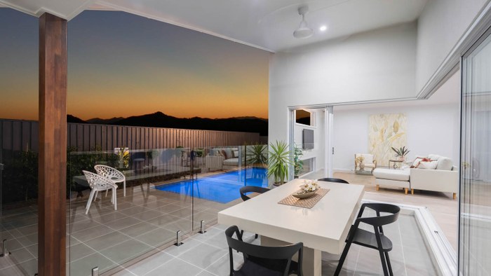 Integrale Homes The Madision out door area