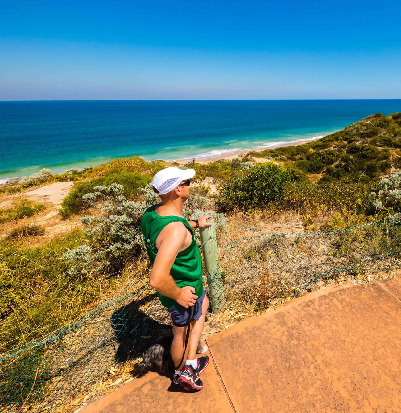 Dalyellup Beach, Dalyellup man getting ready for a coastal run