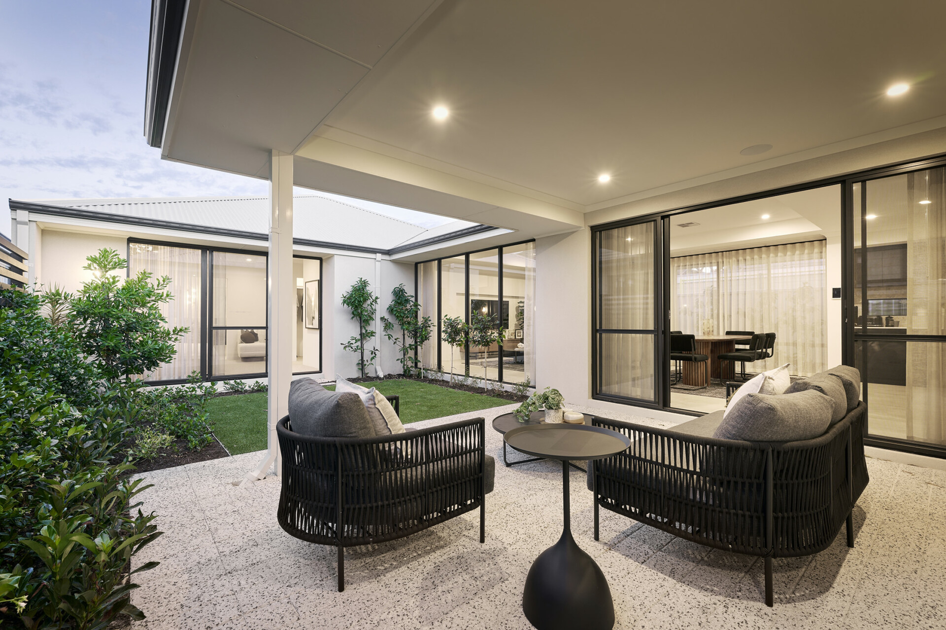 Myella, Wanneroo, Summit Samsara alfresco area