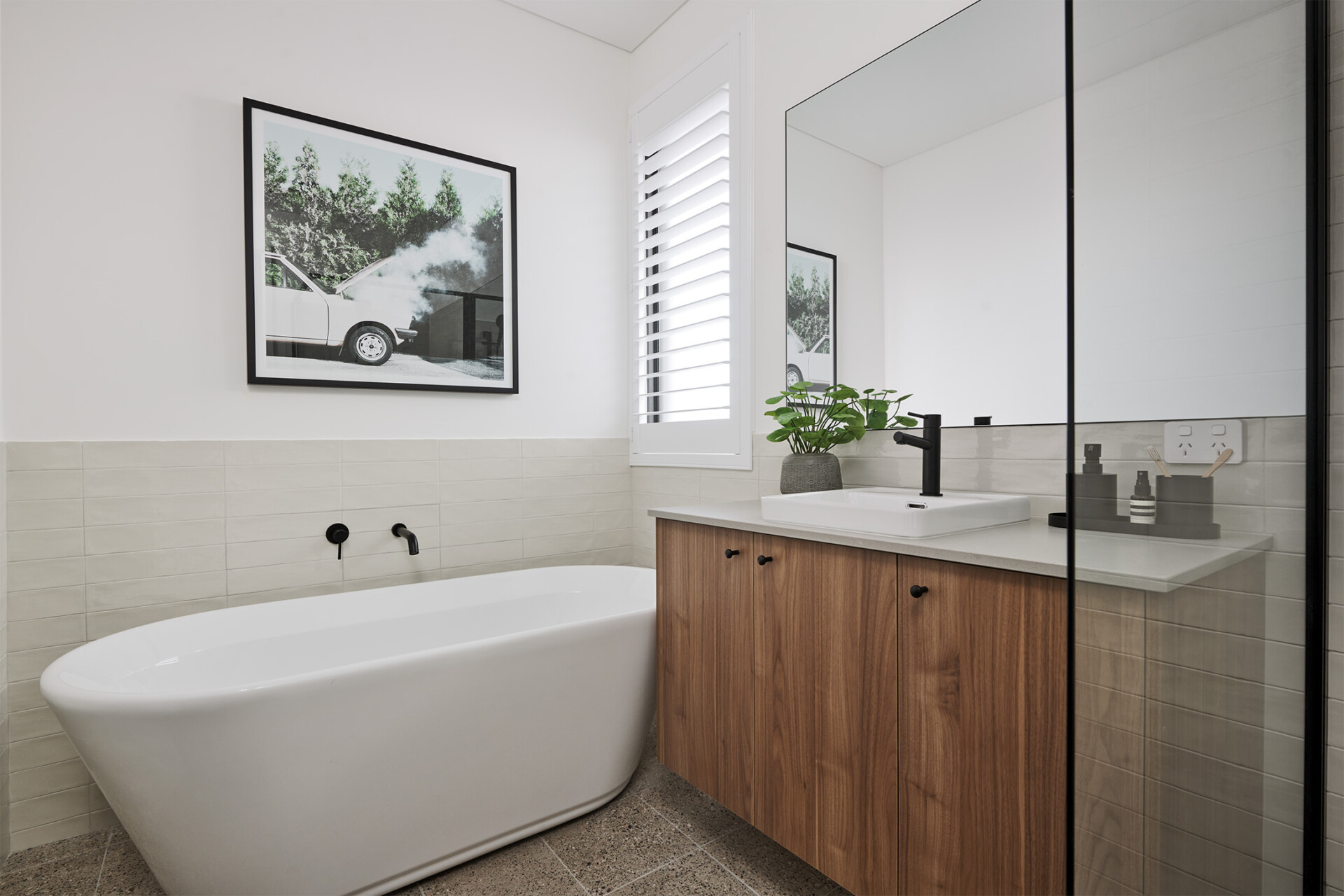 Palladian display home bathroom