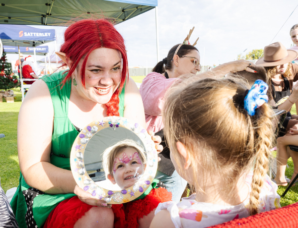 Allara Christmas event face painting
