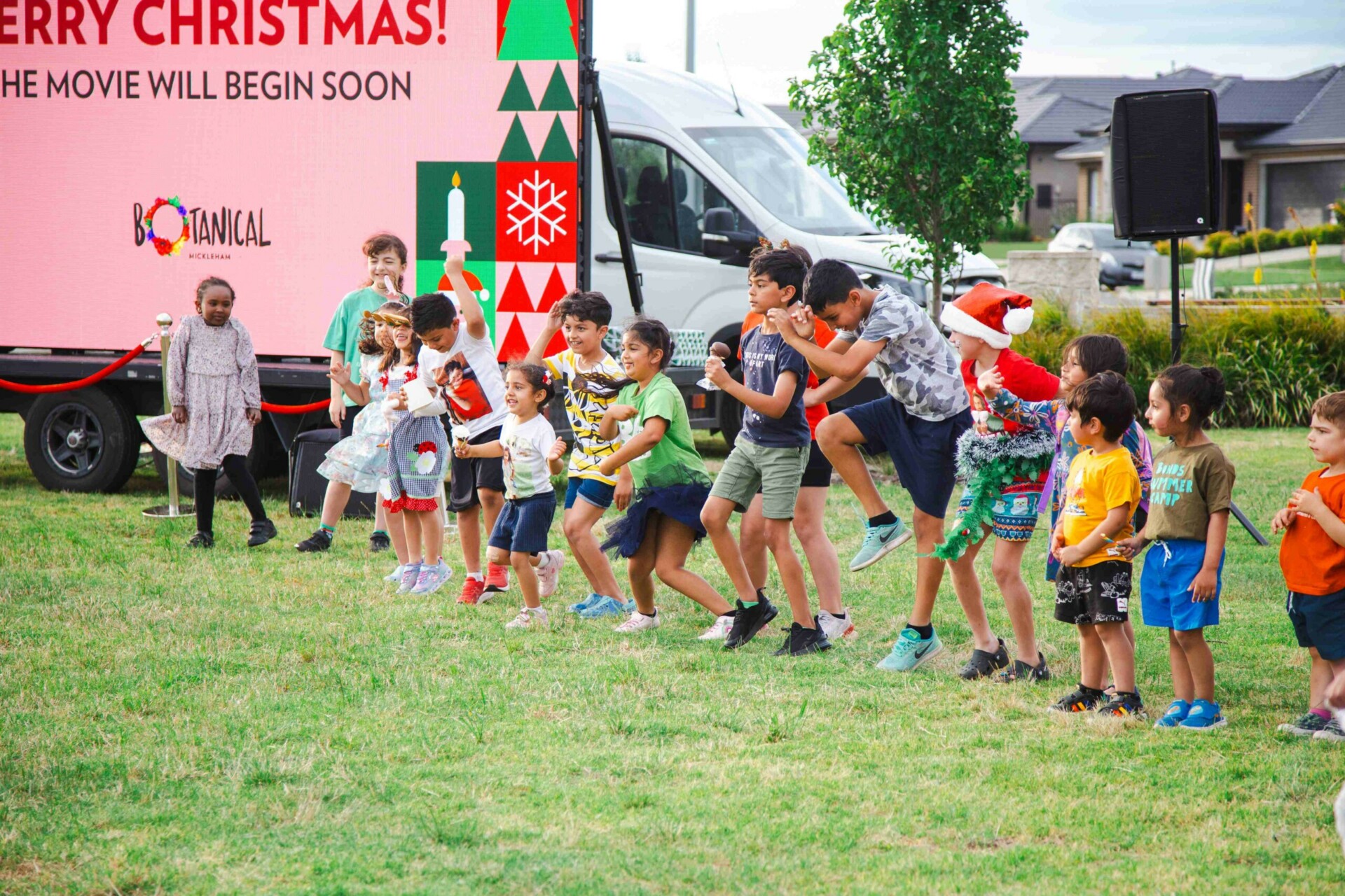 Arcadia Christmas movie night children racing competition