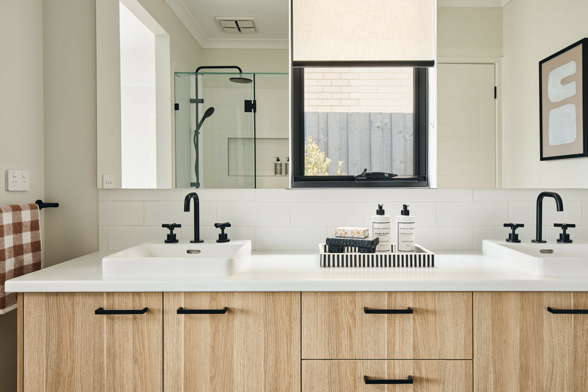 Homebuyers Centre Lawson 25 bathroom