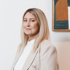 Melanie Davidson head shot