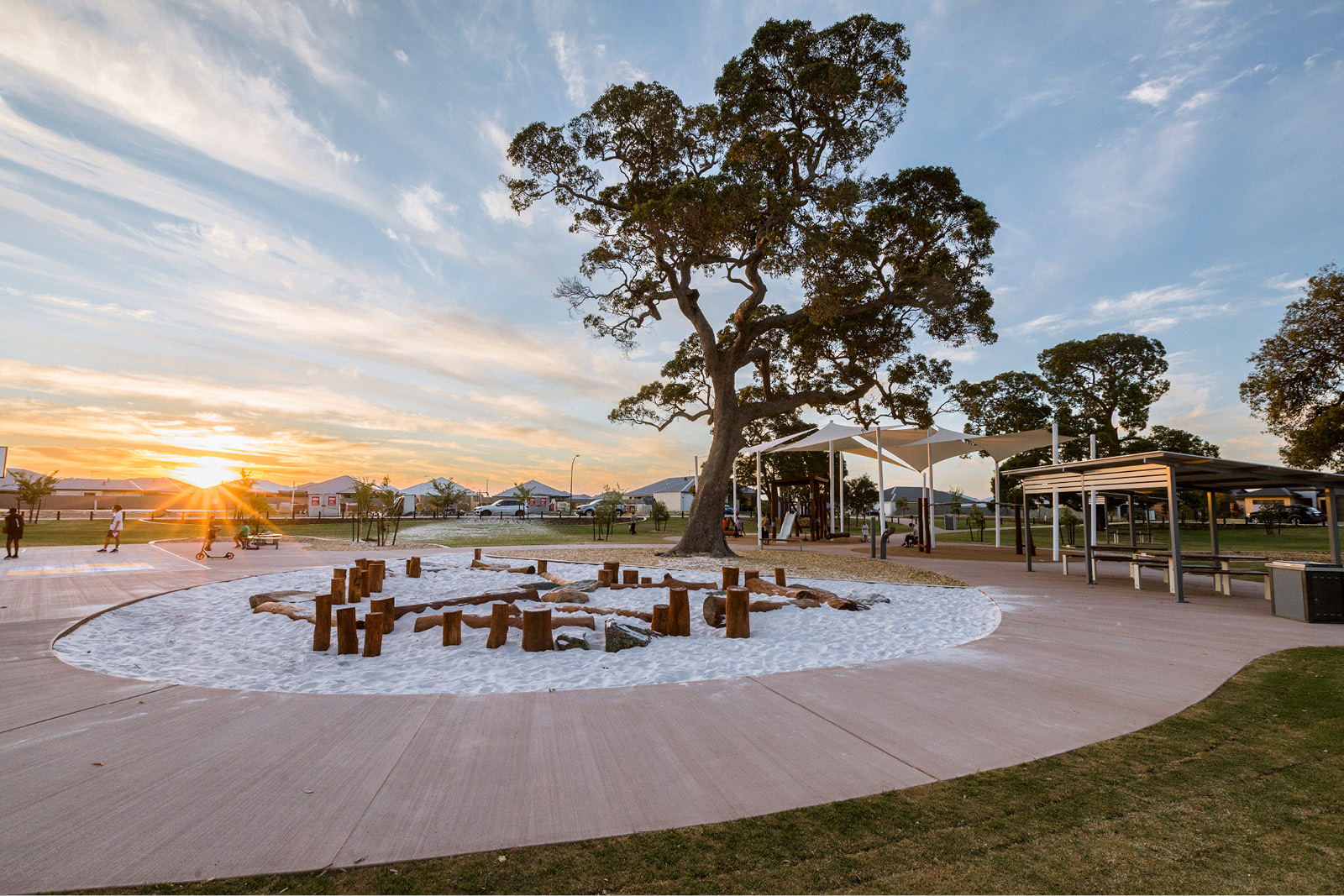 The Glades, Byford sand pit