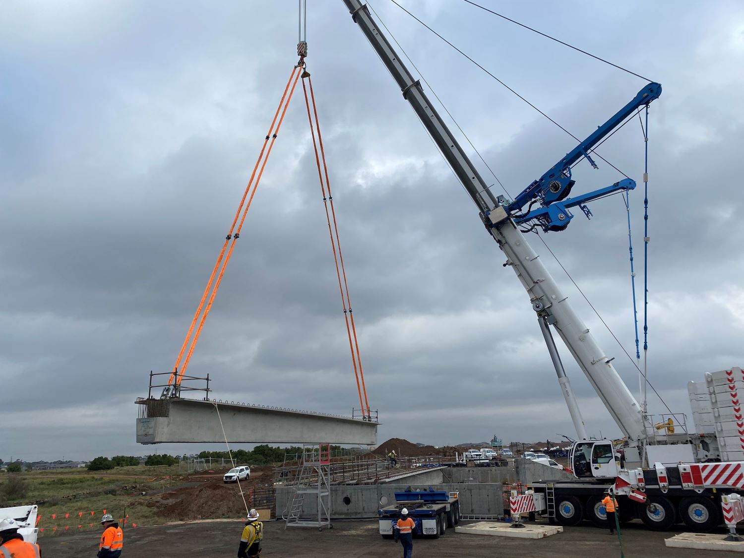 Bluestone Skeleton Creek bridge beam installation