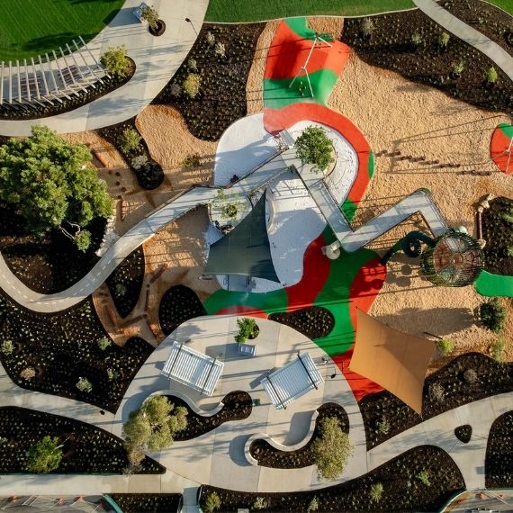 Catalina estate community park