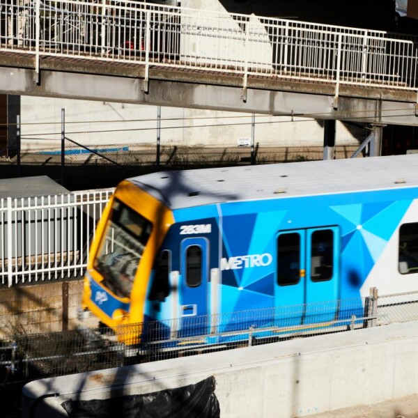 ST_H_Greensborough_Train_Station_6540